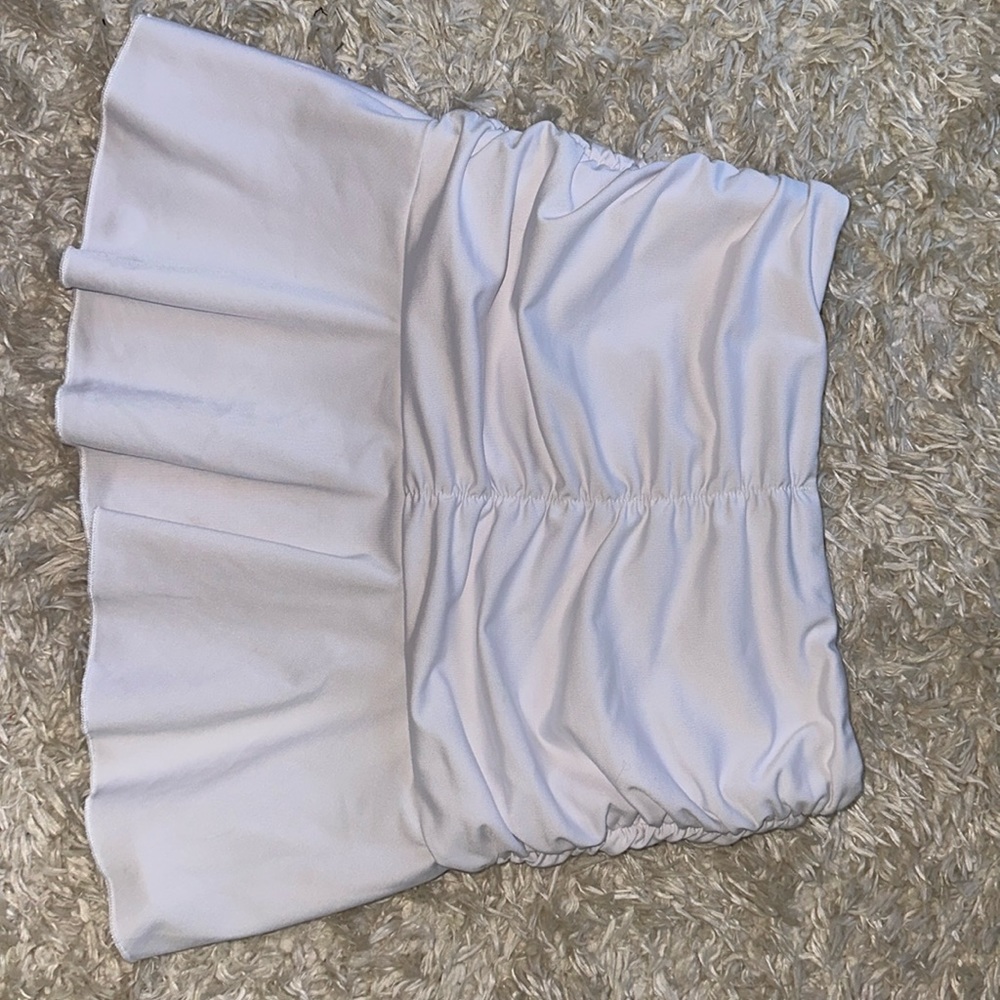 WHITE MINI SKIRT